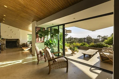 A Pines & Palms Estate by Cadenzalux