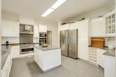 Fairview Villa by Cadenzalux