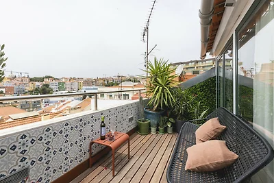 Seaview Apartment by CadenzaLux