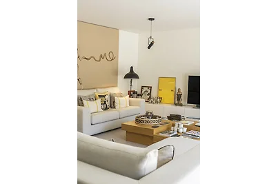 Estoril Escape Boutique by CadenzaLux