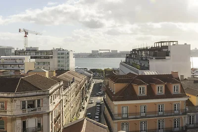 Santos Design Townhouse by CadenzaLux