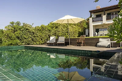 Coastal Charm Chalet by Cadenzalux