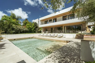 Cascais Contemporary Villa by CadenzaLux