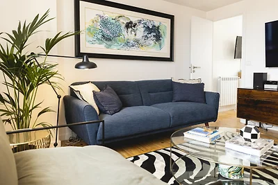 Seaview Apartment by CadenzaLux