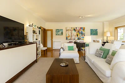 Beloura Poolside Family Apartment by...