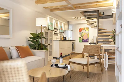 Cascais Petit Bijou by CadenzaLux