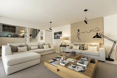 Estoril Escape Boutique by CadenzaLux