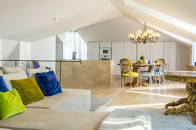 Chiado Rooftop Apartment by CadenzaLux