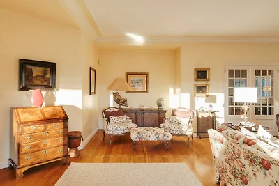 Fairview Villa by Cadenzalux