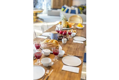 Chiado Rooftop Apartment by CadenzaLux