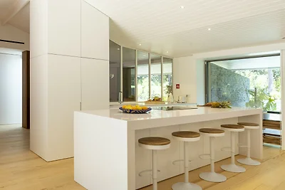 Havenwood Villa by CadenzaLux