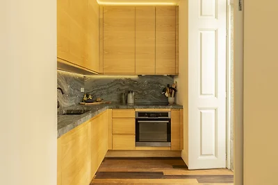 Santos Design Townhouse by CadenzaLux