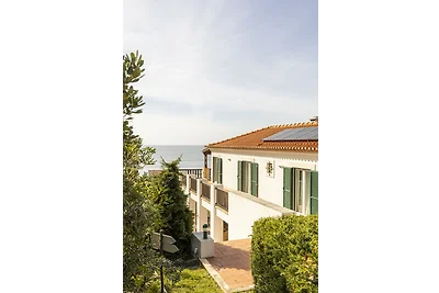 Coastal Charm Chalet by Cadenzalux