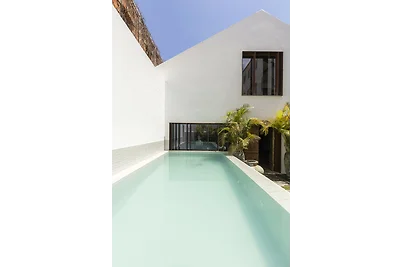 Brickstone Loft by Cadenzalux