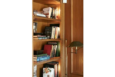 Fairview Villa by Cadenzalux