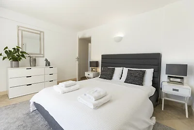 Guincho Ocean Villa by CadenzaLux