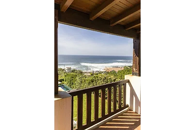 Coastal Charm Chalet by Cadenzalux