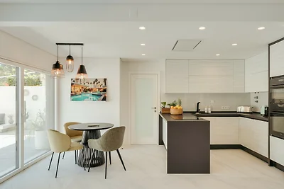 Paraty Villa by Cadenzalux