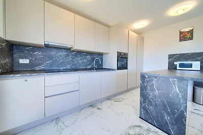 BASTINICA PLATINUM