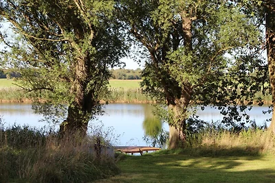 Reetdachhaus direkt am Wasser