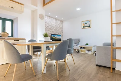 Dvori Stipanovi mit beheizem Pool