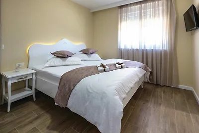 Villa Zara mit beheiztem Hydromassage-Pool