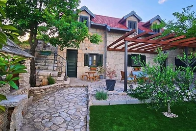 Green Paradise mit Pool