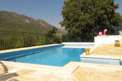 Dvori Stipanovi mit beheizem Pool