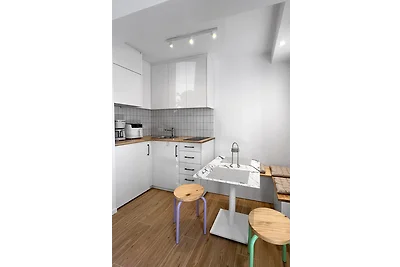 Modern Seaside Retreat with Private Patio and Parking