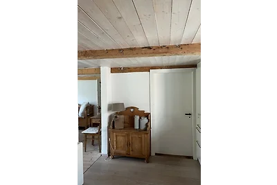 Zum Innenhof - Dreiseithof Nieby