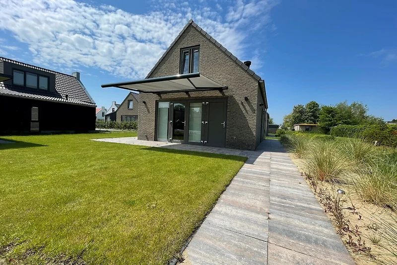 Unser 2020 erbautes Ferienhaus mit Grundstück