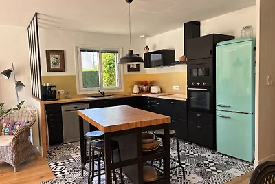 Maison de charme avec piscine et terrain de boules