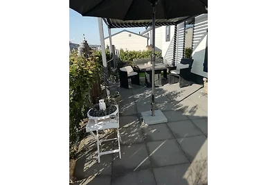 Beach-Chalet-Zeeland am Strand