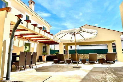 Traumhafte Villa mit Pool & Garten in Bale-Rovinj