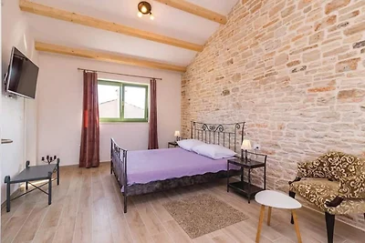 Traumhafte Villa mit Pool & Garten in Bale-Rovinj