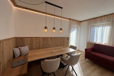 Mountain River Apartment