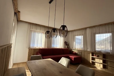 Mountain River Apartment