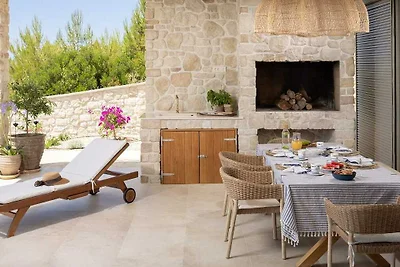 Villa Lyra by Villas Hvar