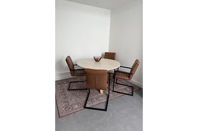 Moderne Landhausvilla nur 500 Meter vom Strand entfernt