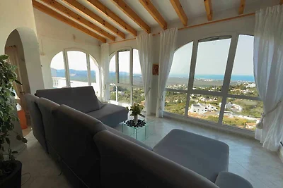 Villa mit Pool für Ruhesuchende