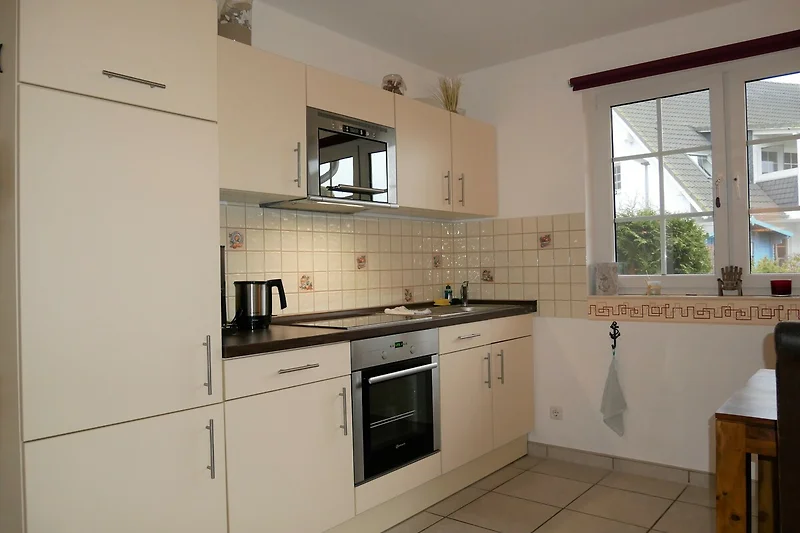 Voll ausgestattete Küche