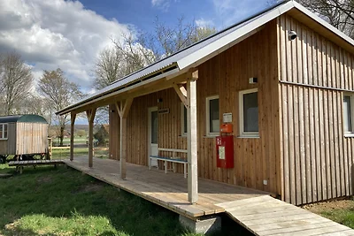 Bauwagen Carlo im Auszeit Bauwagencamp