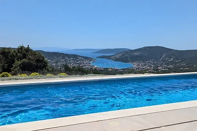 Villa Vinisce View
