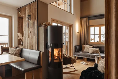 Royal Mountain Lodge