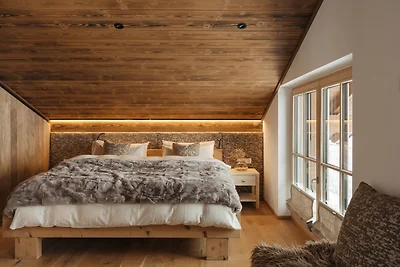 Royal Mountain Lodge