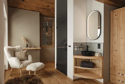 Royal Mountain Lodge