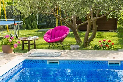 Villa Flora mit privatem Pool