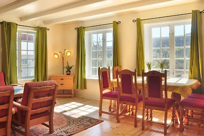 Idyllischer Bauernhof in Norwegen