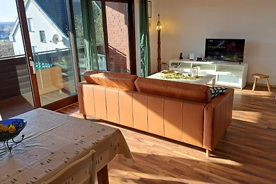 FeWo Hanglage mit Garten & Balkon