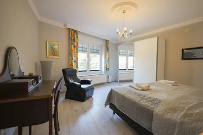 Villa Linde 5 mit Parkplatz, Patio